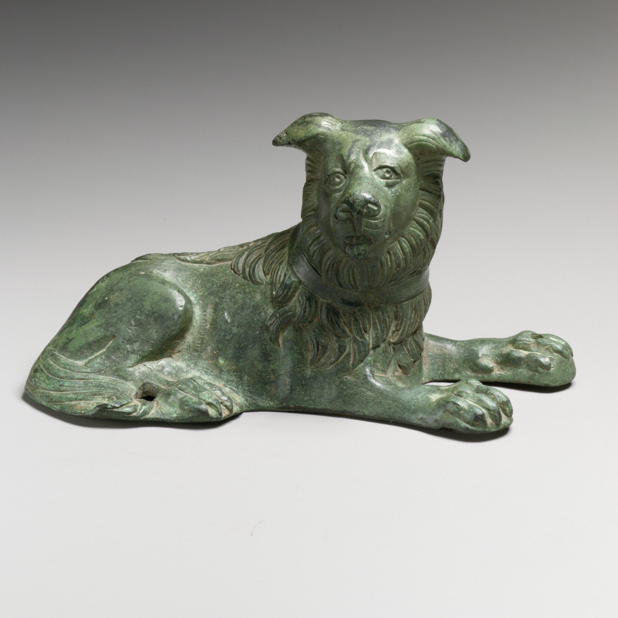 Bronze statuette of a dog