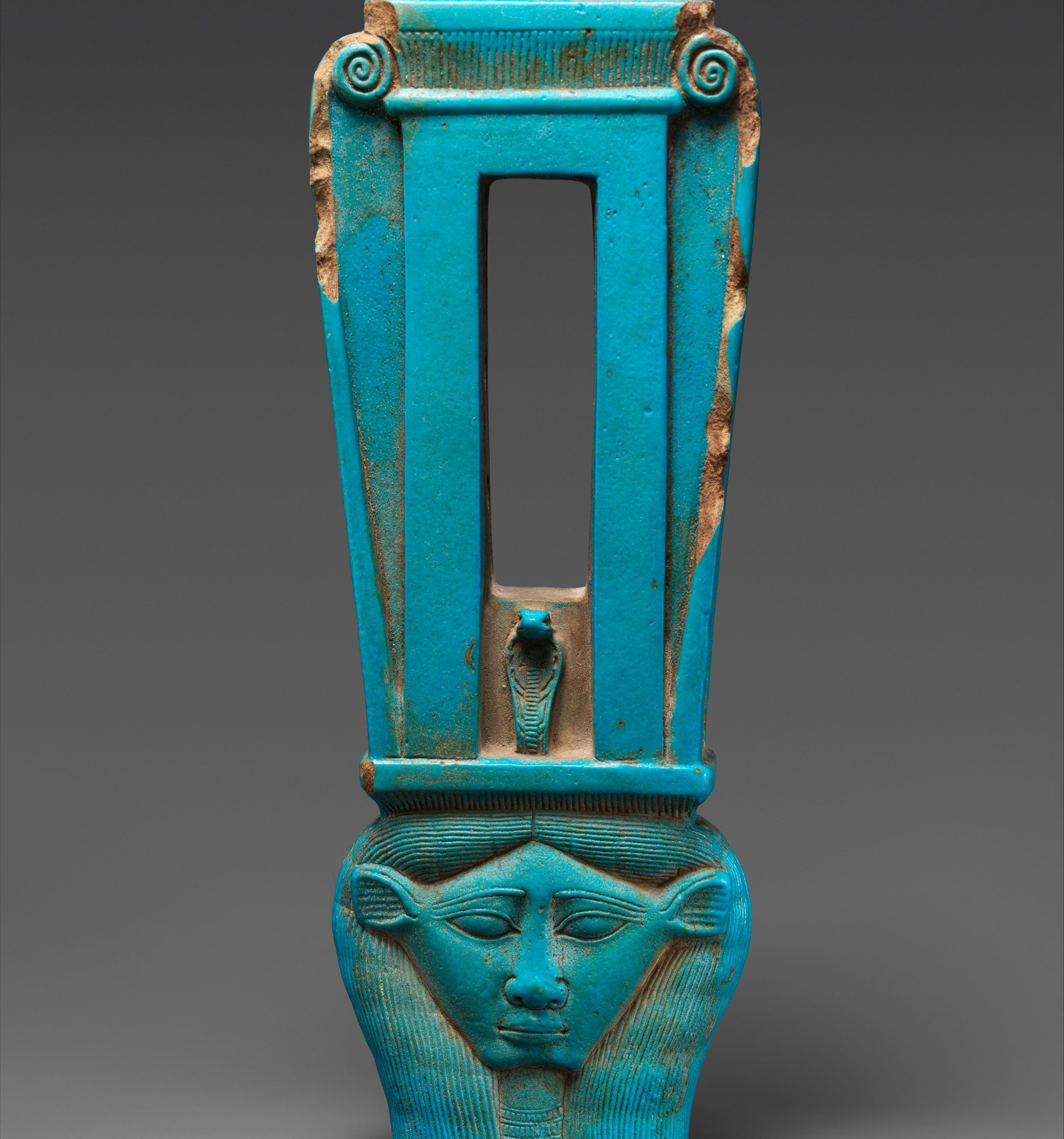 Upper part of a naos sistrum