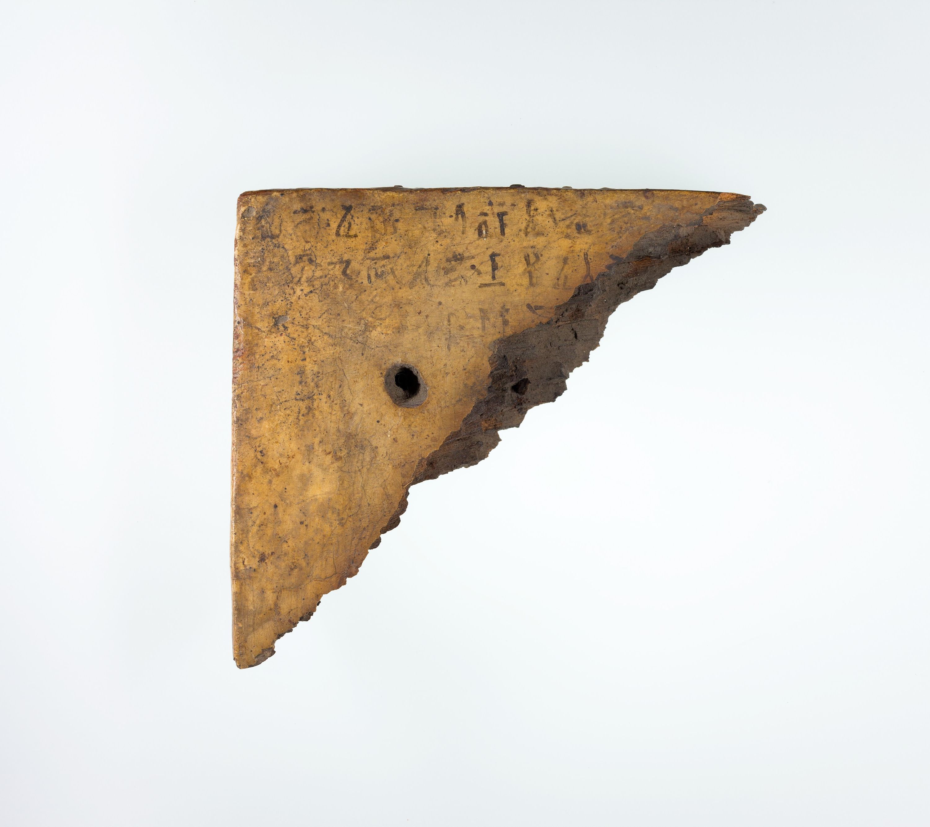 Writing board fragment with Sokar formula for the benefit of Itaseneb