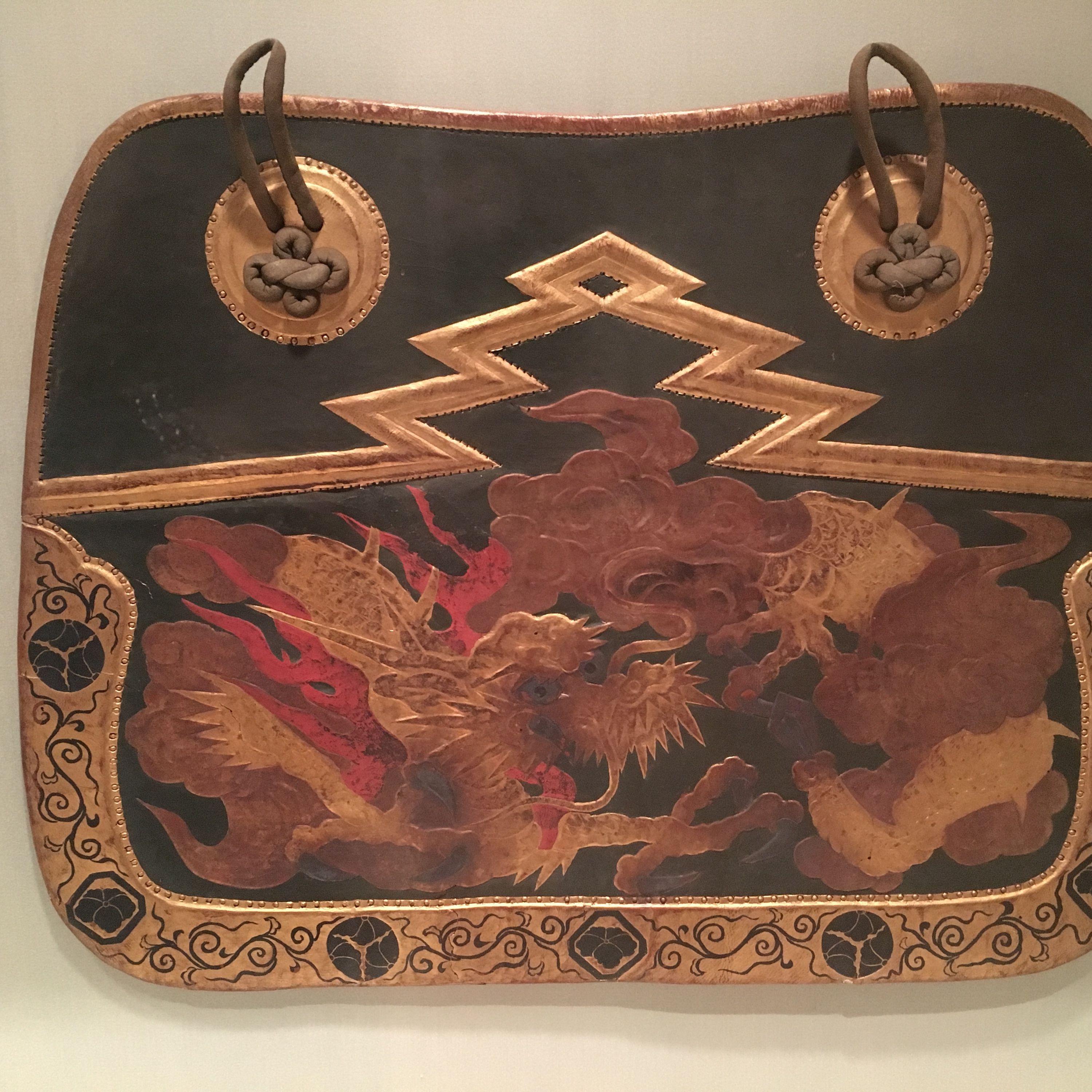 Two Saddle Flaps (<i>Aori</i>)