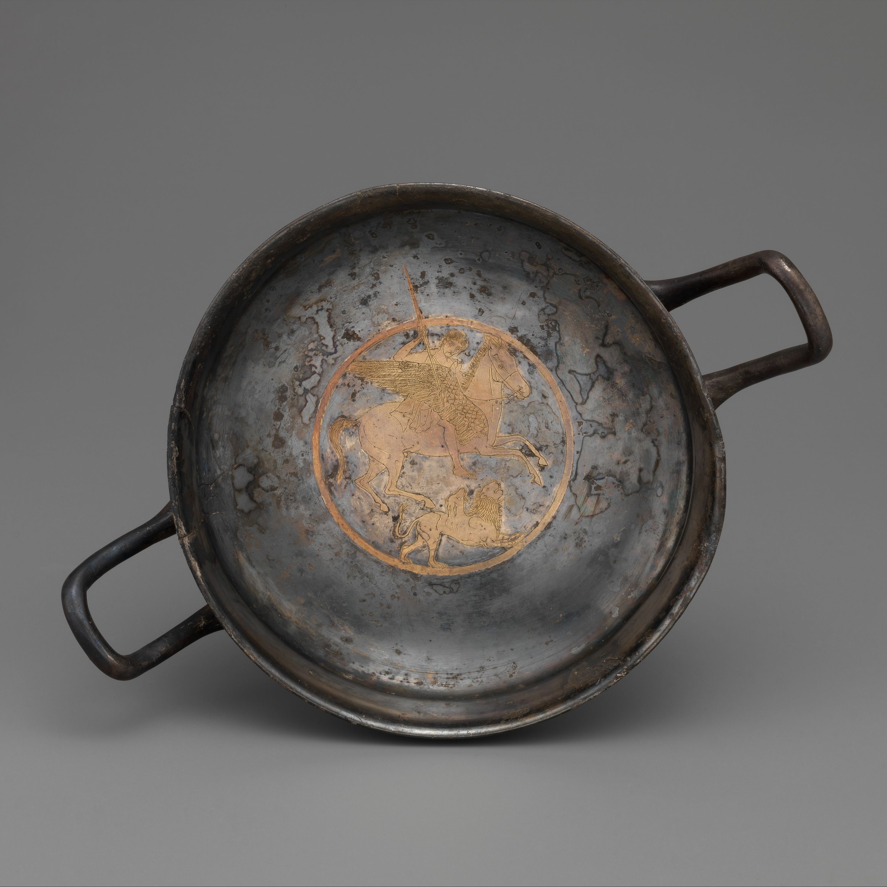 Gilt silver kylix
