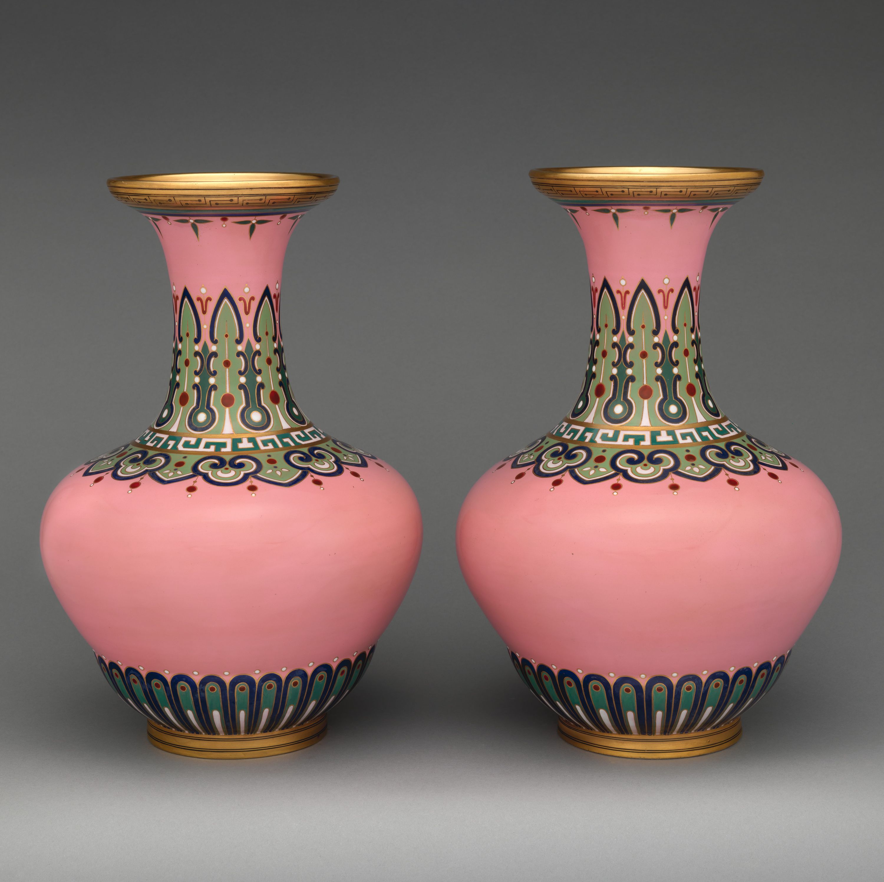 Vase with "cloisonné" decoration (one of a pair) by Minton(s)