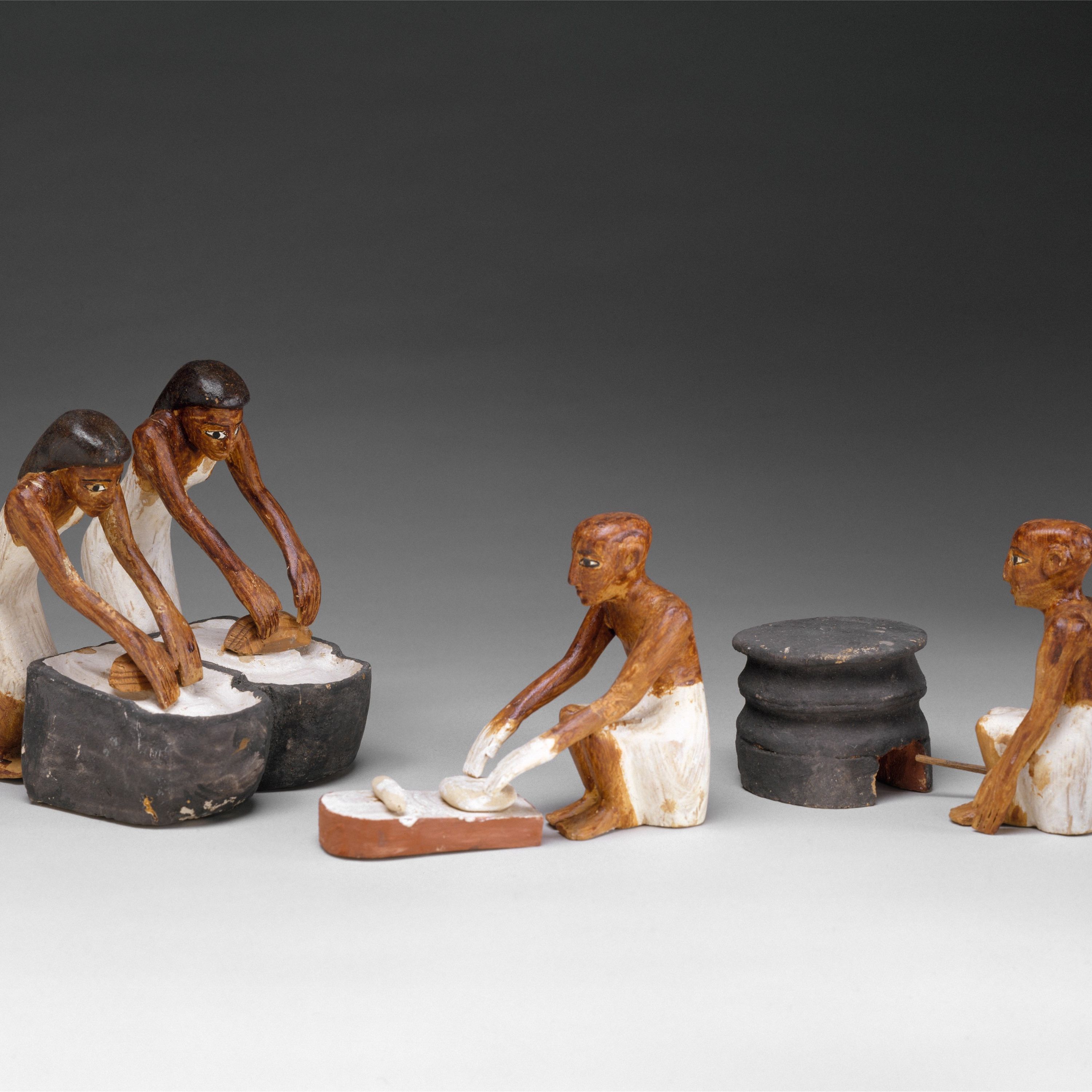 Bakers and Brewers from Meketre's Model Bakery and Brewery