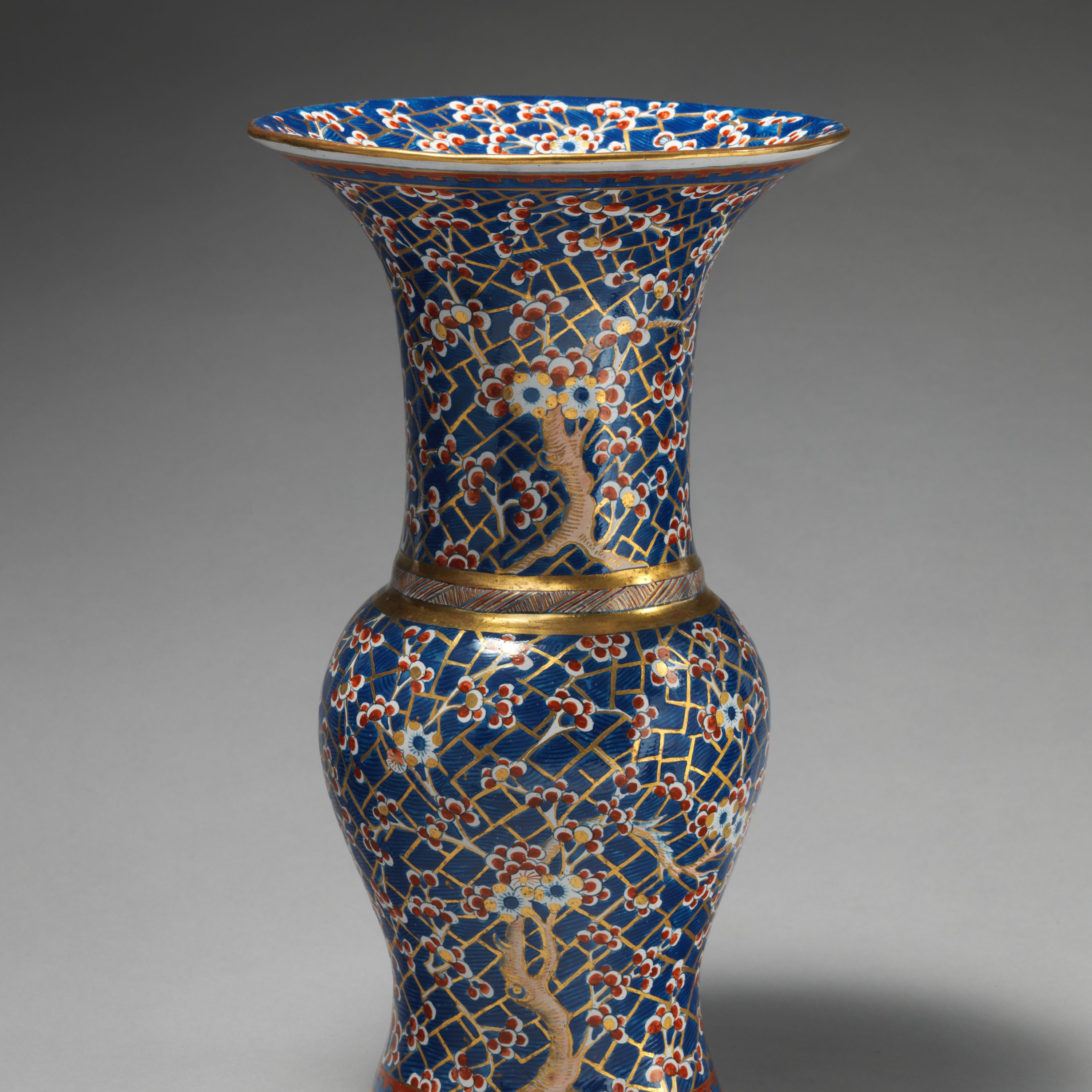 Vase (one of a pair) by Belvedere Manufactory